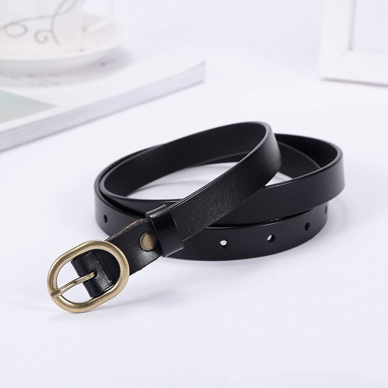 Ceinture fine élégante en cuir