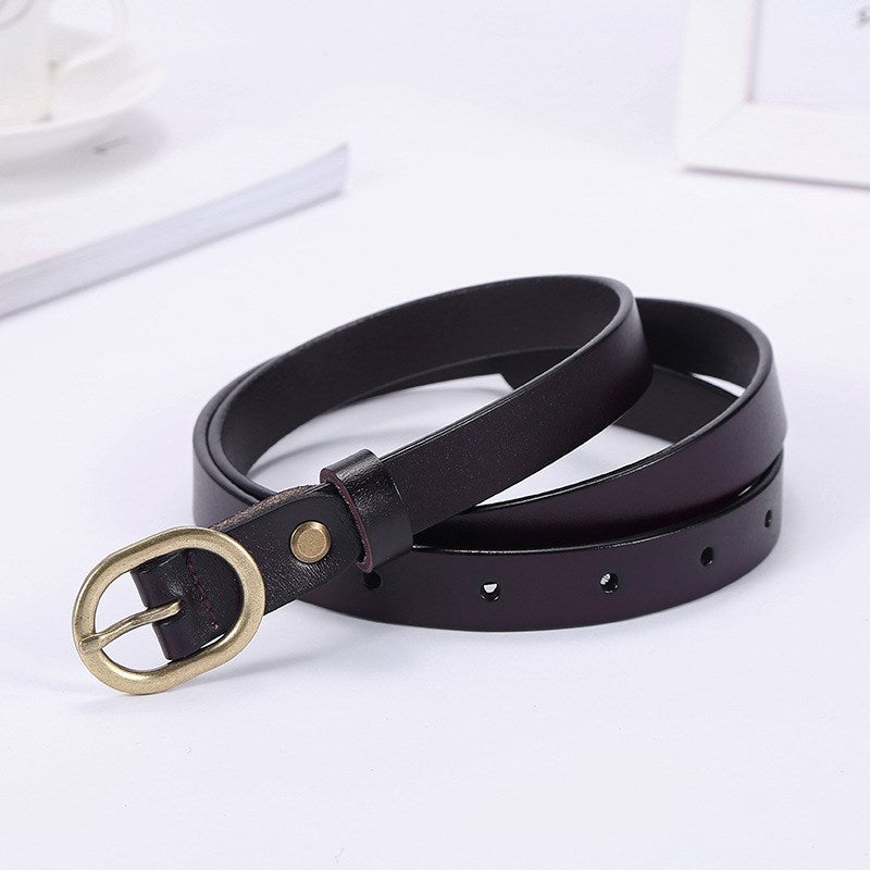Ceinture fine élégante en cuir