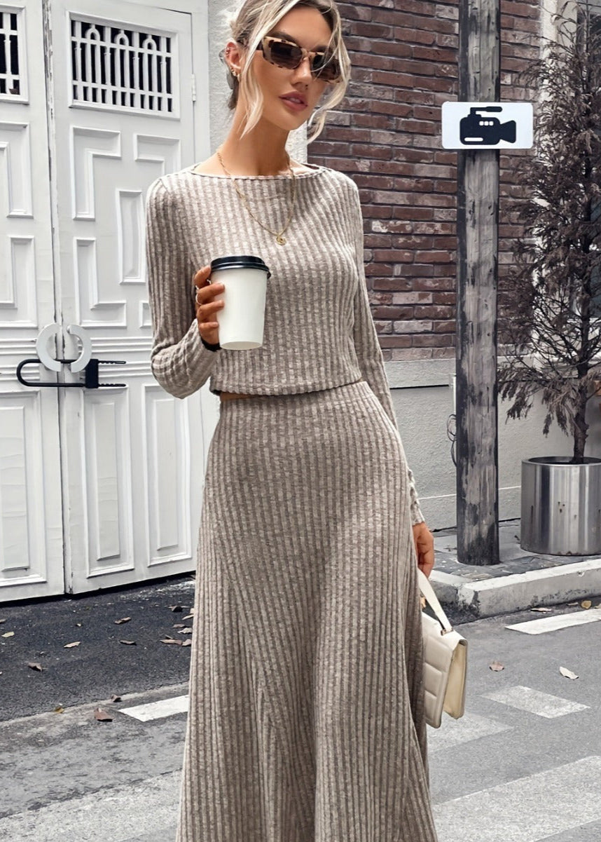 Ensemble tricot femme manches longues ajusté