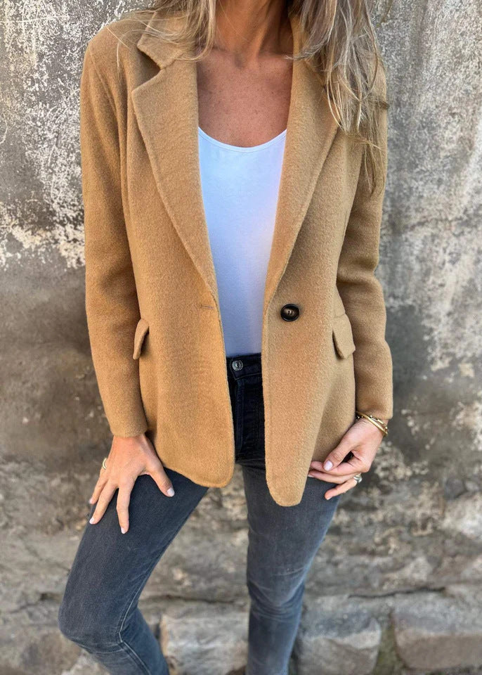 Blazer court boutonné style hiver femme