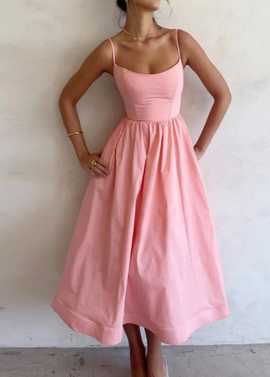 Robe longue élégante à bretelles