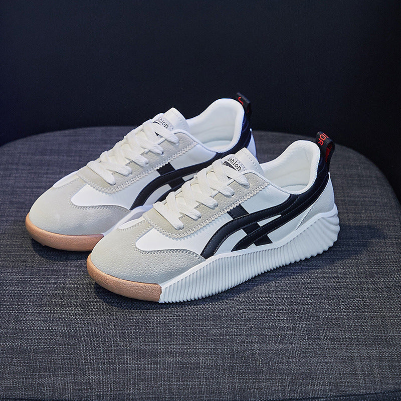 Chaussures orthopédiques modernes et respirantes