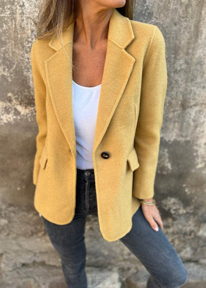 Blazer court boutonné style hiver femme