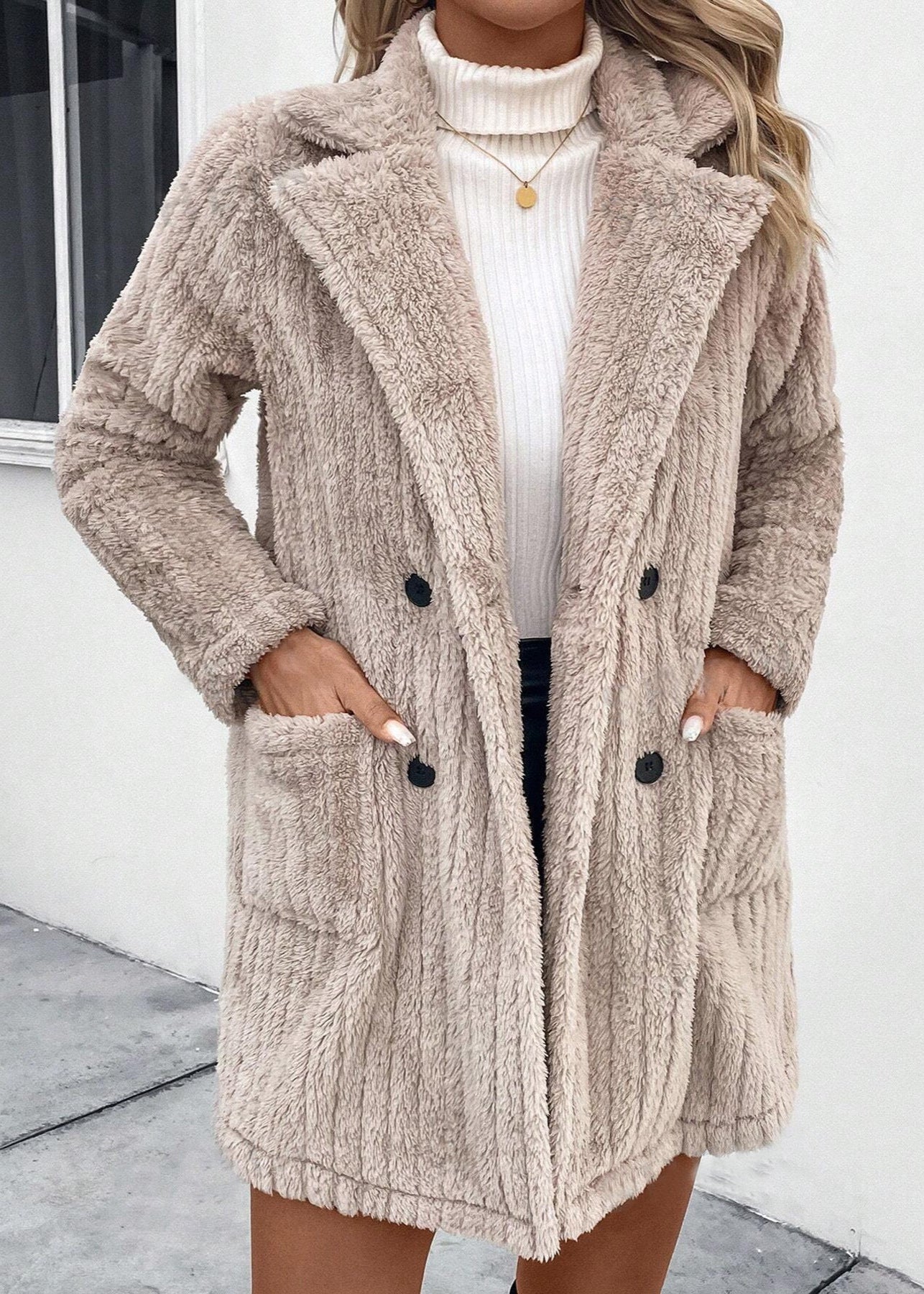 Manteau cardigan peluche à revers femme