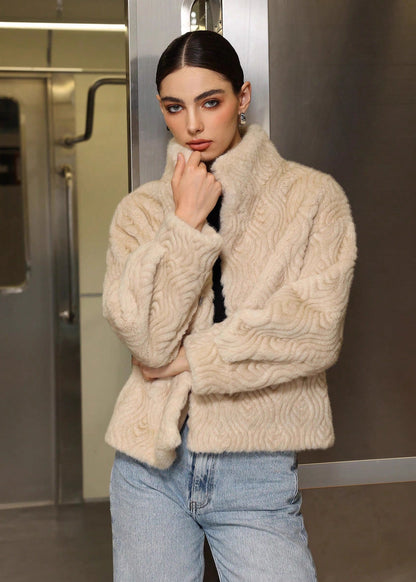 Manteau épais col montant femme